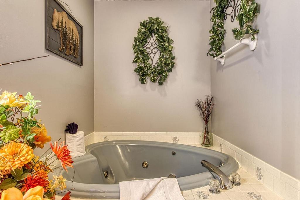 Adalynn'S Mountain Retreat-Hot Tub, 1089 Of Free Tickets For Each Paid Day, Dollywood And More! Pigeon Forge Exteriér fotografie
